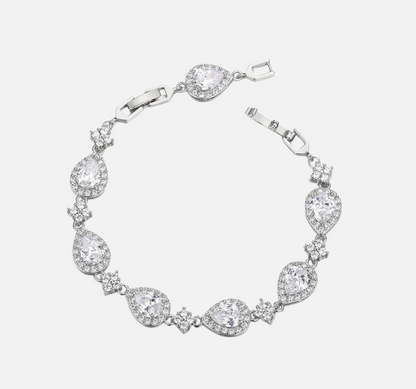 Caleb - Teardrop Bracelet